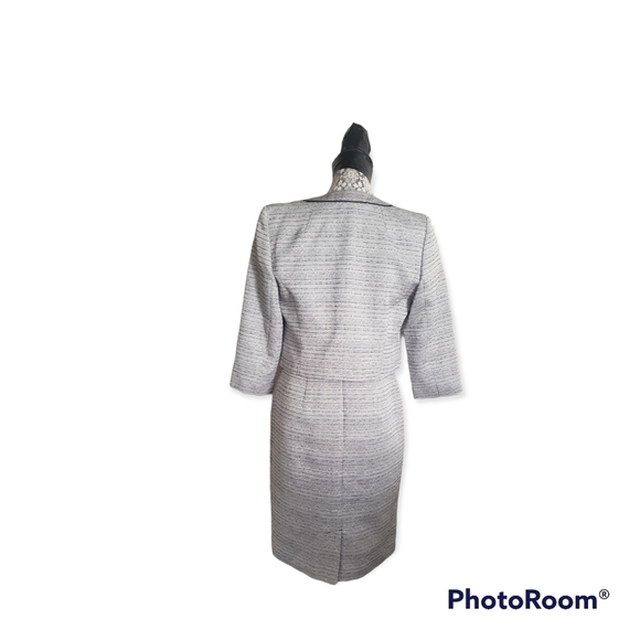 JONES New York Black And Silver Tweed Dress Suit. - Picture 4 of 16